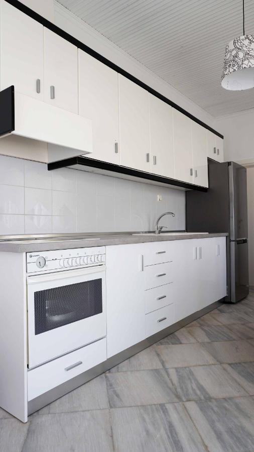 Villa Karras Vrasná Екстериор снимка